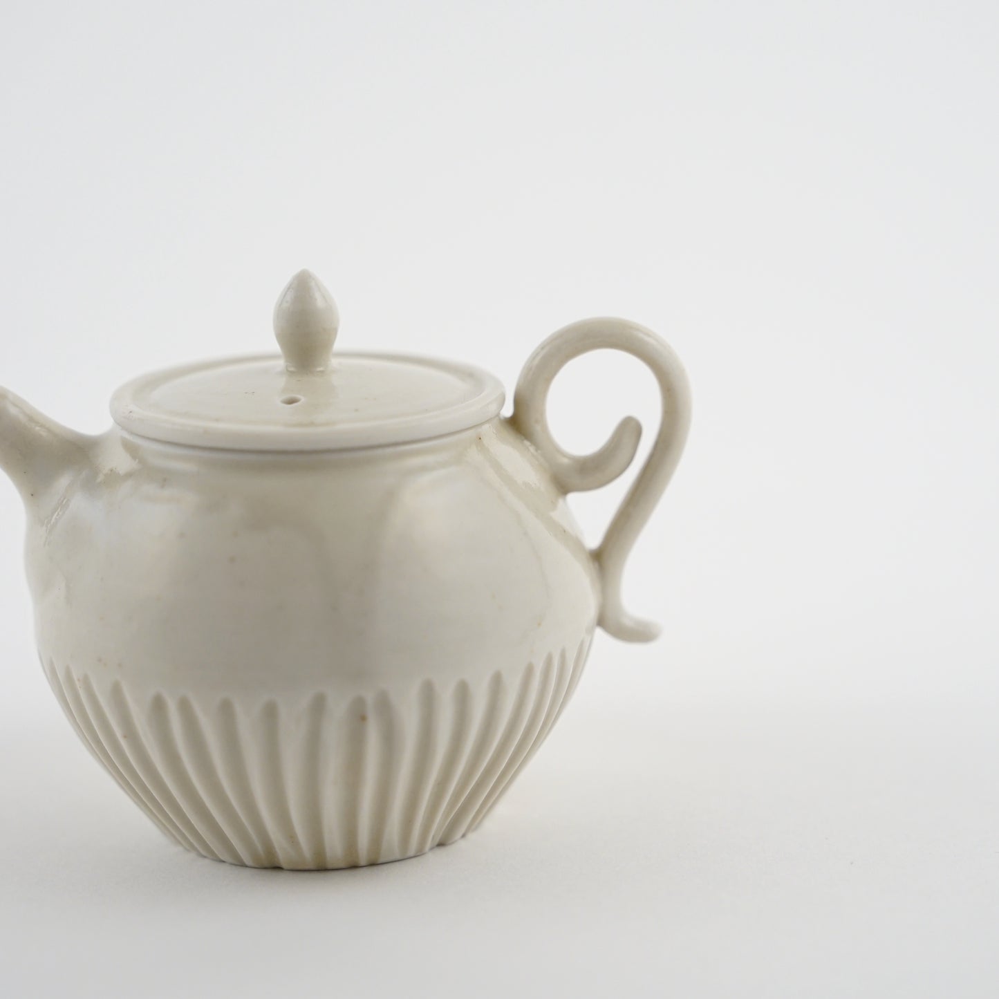 Tea pot / Tsutomu Takeshita