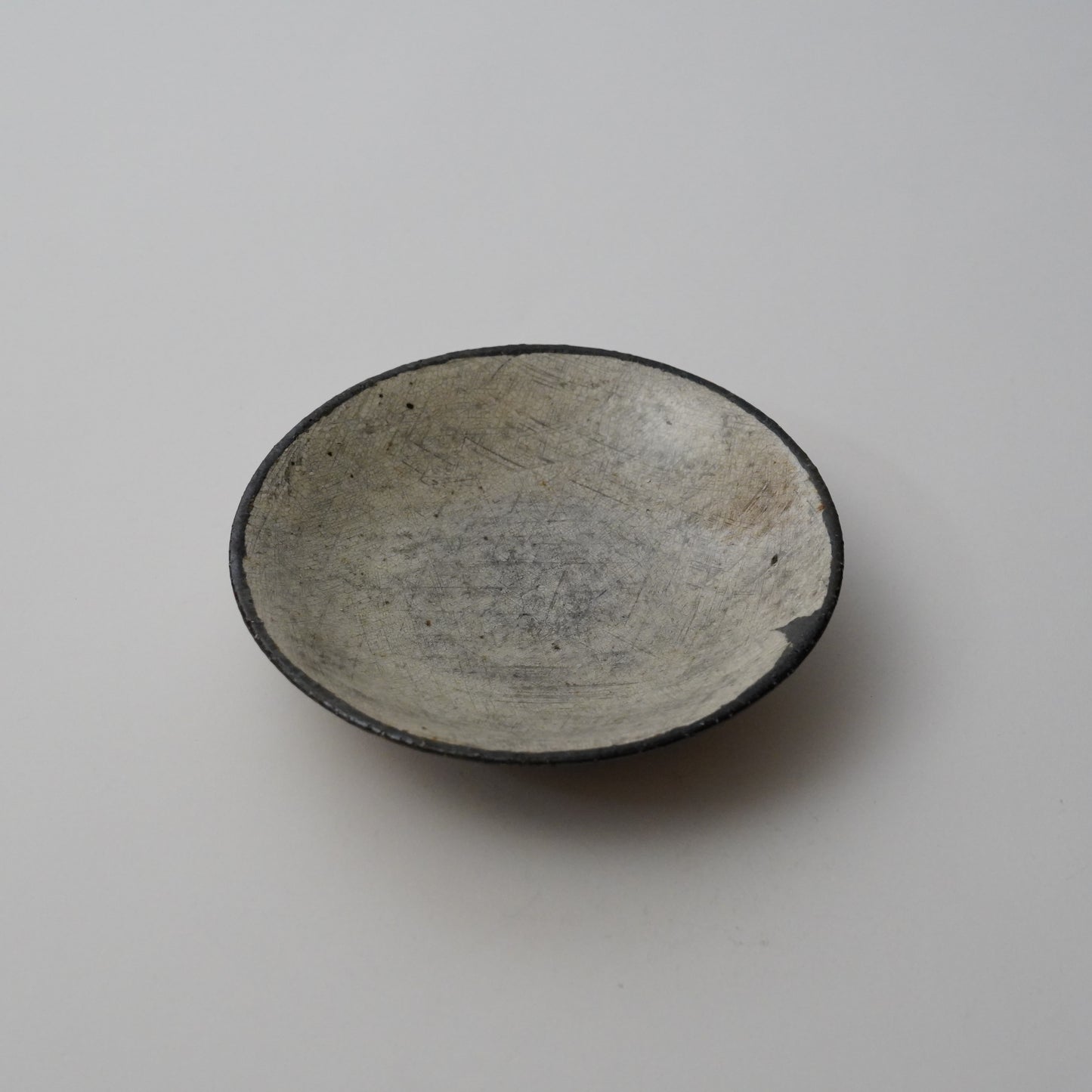 Plate / Rimpei Watanabe