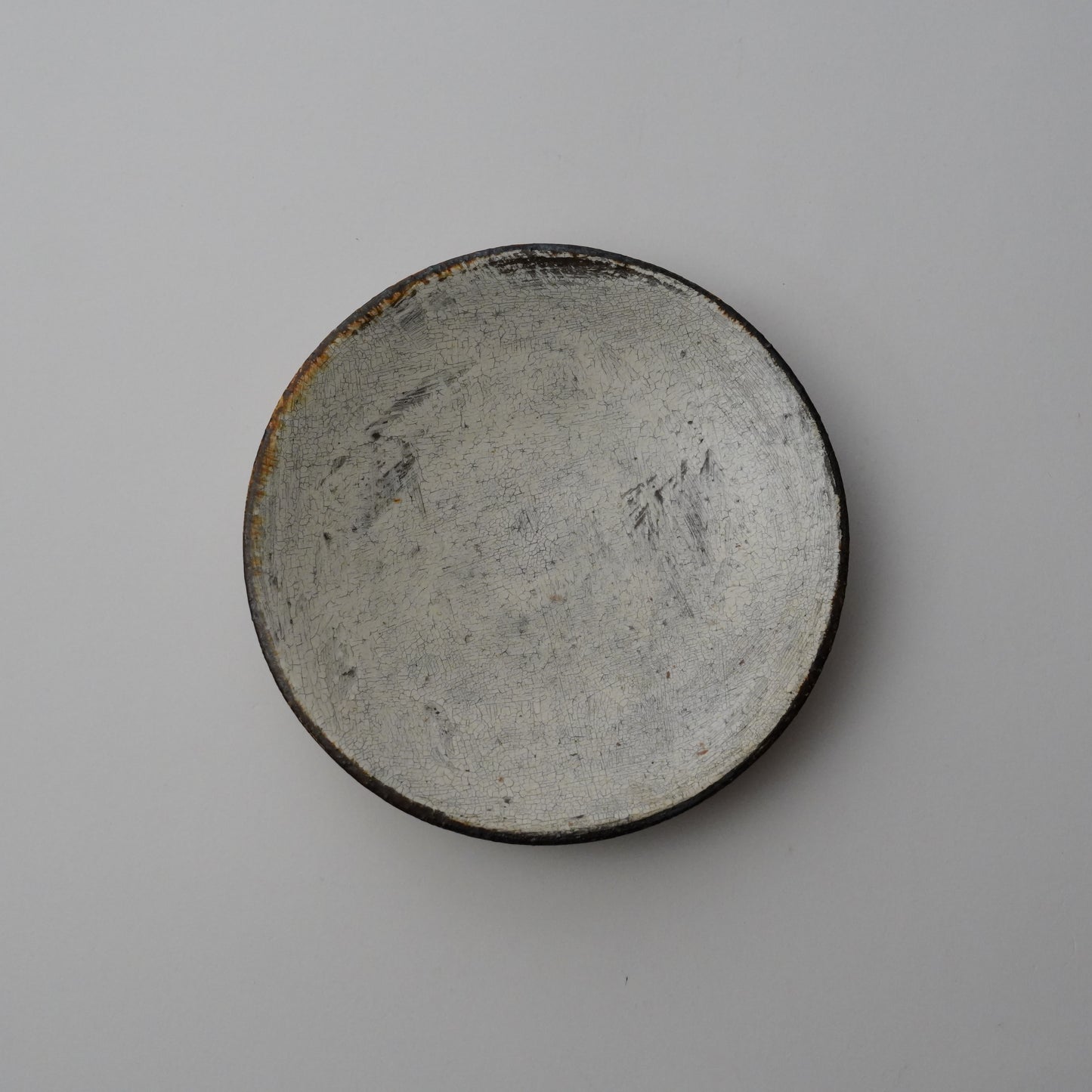 Plate / Rimpei Watanabe