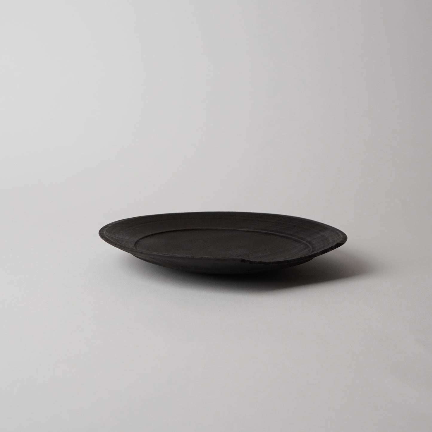 Rim Plate(Magnolia,Ink)/ Tatsuya Unten